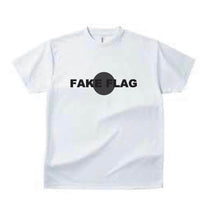画像をギャラリービューアに読み込む, FAKE FLAG (フェイク・フラッグ) TEE / Tシャツ WHITE / BLACK